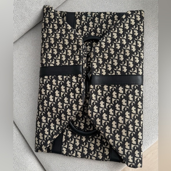 ❌SOLD❌Authentic Dior tortter lingot 65 duffle bag - Picture 17 of 17